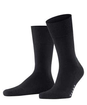 Sosete Barbati Falke Airport Plus Socks Negrii | 4201WFSIX