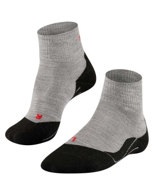 Sosete Barbati Falke TK5 Wander Short Trekking Short sock Gri | 9746LHRPF
